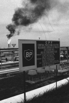 One of the pollution issues being investigated by Vargas at the time of his murder - gas being flared off at BP's Central Production Facility in Casanare (Photo 1997)